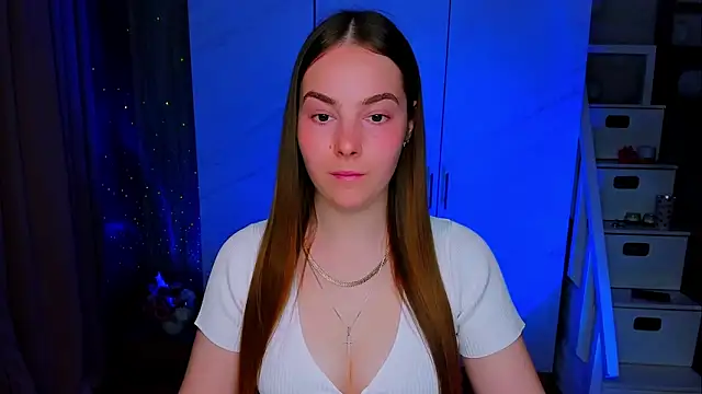 Snapshot of Maddy_Wood_ chatting on 05/14/26, 01:07 Maddy Wood online show from 05/14/26, 01:07