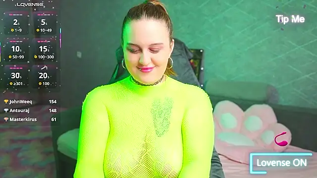 Snapshot of Polly_Tingle chatting on 02/27/26, 12:38 Polly Tingle online show from 02/27/26, 12:38