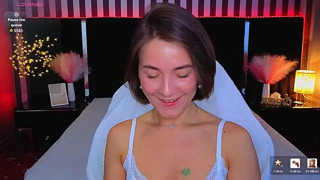 GracefulMichelle online show from 06/01/26, 07:48