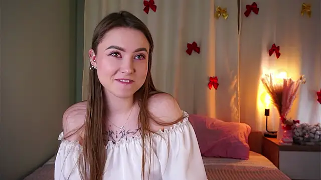 Snapshot of LorileeRuetz chatting on 02/27/26, 12:38 LorileeRuetz online show from 02/27/26, 12:38