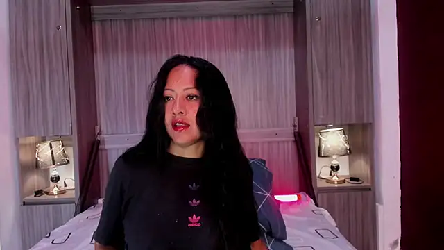 AllieBennet online show from 04/12/26, 12:10