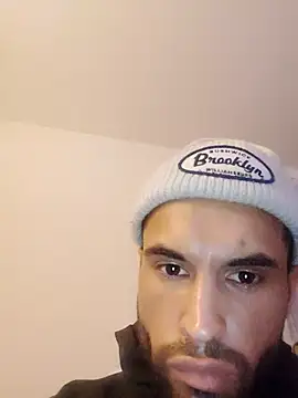 OiledAirplane74 online show from 03/22/26, 04:38