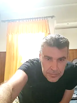 Snapshot of DimmP35 chatting on 06/02/26, 04:42 DimmP35 online show from 06/02/26, 04:42