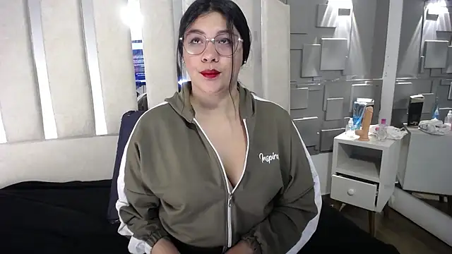 Snapshot of belen_green chatting on 06/18/26, 11:14 belen green online show from 06/18/26, 11:14