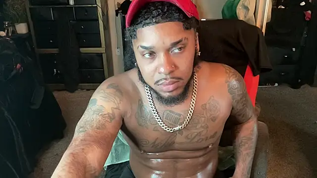 Snapshot of nikolovetm chatting on 02/18/26, 04:52 nikolovetm online show from 02/18/26, 04:52