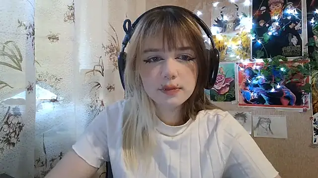 Snapshot of MilaTyan chatting on 07/12/26, 03:03 MilaTyan online show from 07/12/26, 03:03