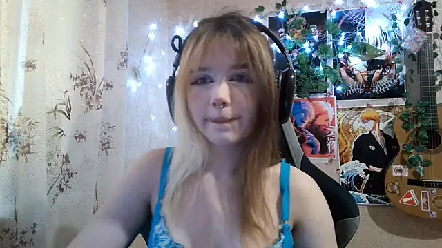 Snapshot of MilaTyan chatting on 07/15/26, 03:06 MilaTyan online show from 07/15/26, 03:06