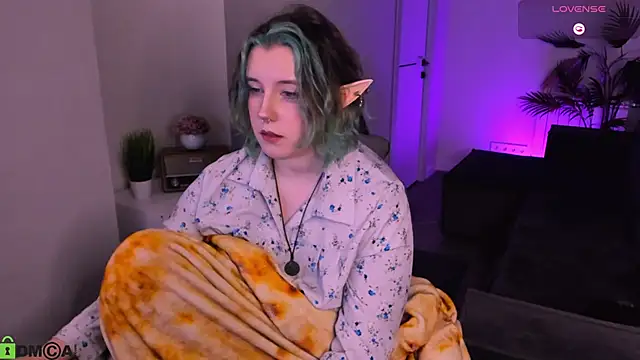 Snapshot of candy_yeah chatting on 03/02/26, 01:08 candy yeah online show from 03/02/26, 01:08