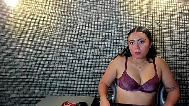 hillary bigbutt online show from 03/29/26, 04:45