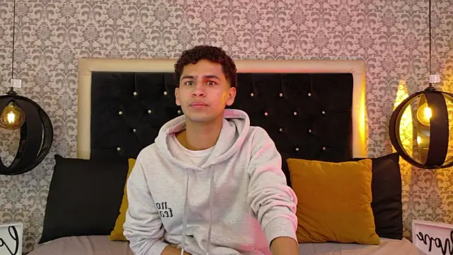 Snapshot of Dark_Sultan chatting on 02/19/26, 07:32 Dark Sultan online show from 02/19/26, 07:32