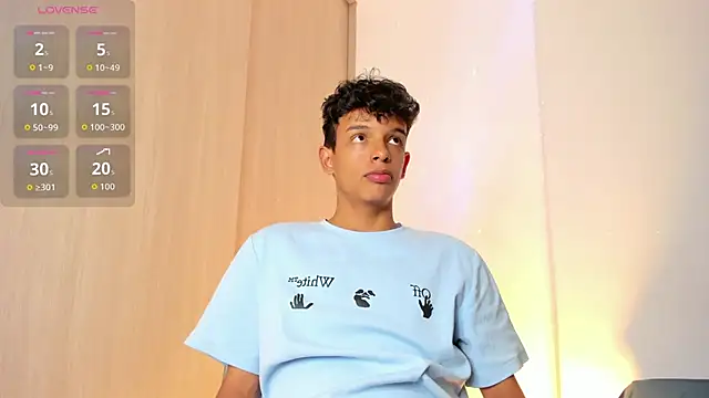 Maxfrost1 online show from 03/21/26, 01:43