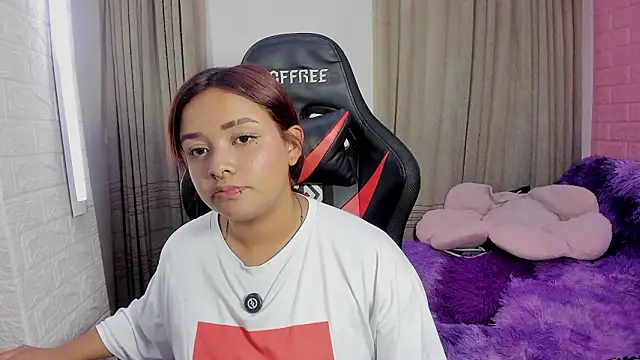 Sienna Lux01 online show from 02/24/26, 06:28