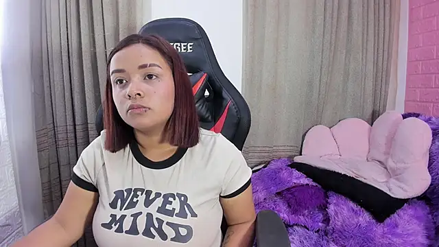 Sienna Lux01 online show from 02/25/26, 05:55