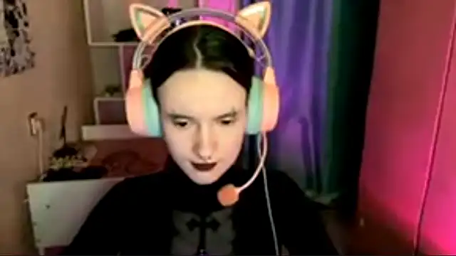 MabelDefina online show from 05/27/26, 05:04