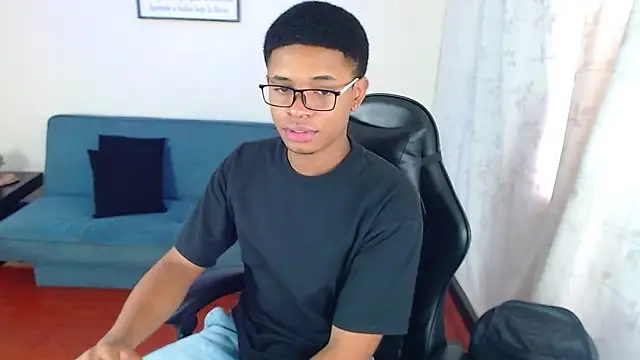 liiam3 online show from 03/26/26, 08:58