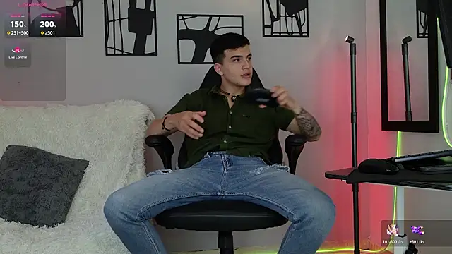 Snapshot of nico_pelusa chatting on 02/16/26, 11:34 nico pelusa online show from 02/16/26, 11:34