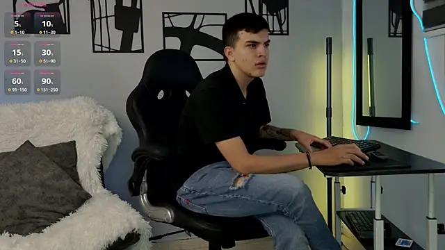 nico pelusa online show from 04/09/26, 10:42