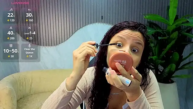 Natasha  tp online show from 03/20/26, 12:43