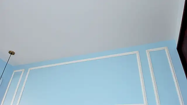 noa blue online show from 04/01/26, 04:59