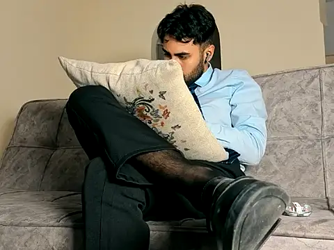 Justdavid  online show from 08/04/26, 02:04