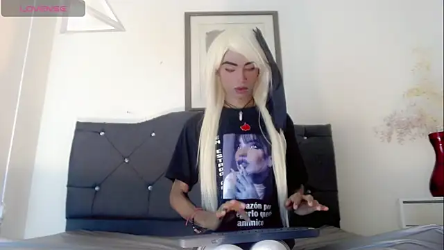 suzume Mendez online show from 03/07/26, 11:18