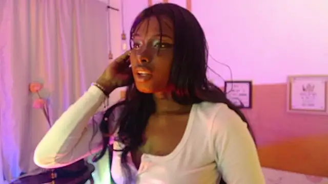 Snapshot of vickycat_x chatting on 02/28/26, 10:44 vickycat x online show from 02/28/26, 10:44