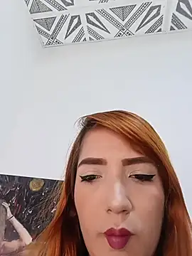 Snapshot of Valeriee1 chatting on 02/18/26, 10:17 Valeriee1 online show from 02/18/26, 10:17