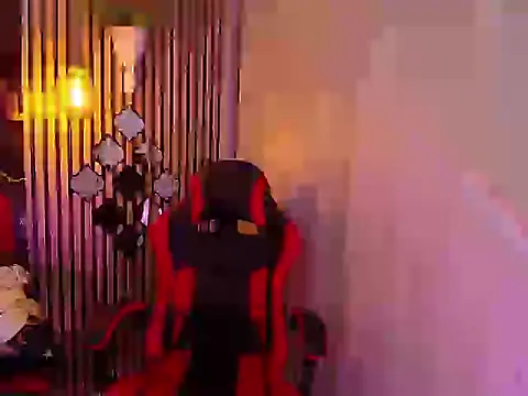 Snapshot of Aria__gold chatting on 02/27/26, 08:31 Aria gold online show from 02/27/26, 08:31