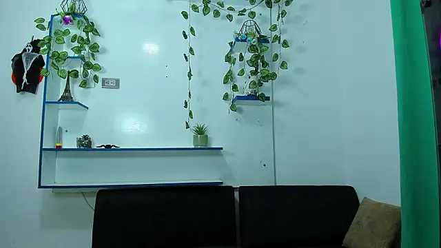 Snapshot of luna_sex_hot_ chatting on 02/27/26, 01:11 luna sex hot online show from 02/27/26, 01:11