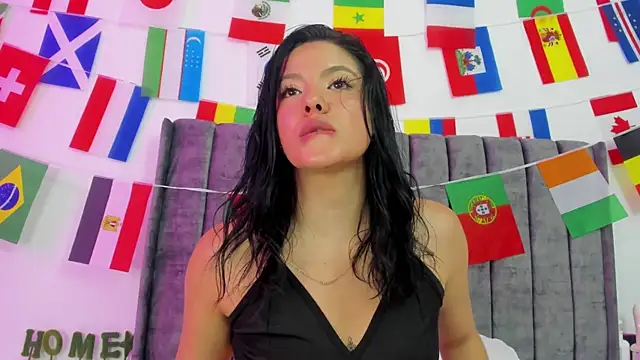 Evelin  thompsson online show from 07/07/26, 03:20