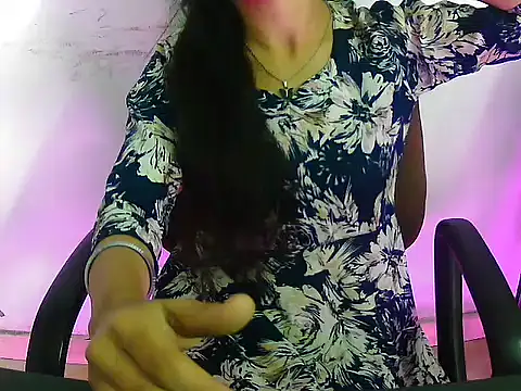 Snapshot of Hotsurbhi chatting on 03/09/26, 04:49 Hotsurbhi online show from 03/09/26, 04:49