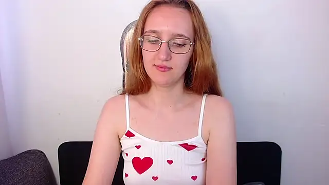 Snapshot of miay_here_ chatting on 07/18/26, 09:57 miay here online show from 07/18/26, 09:57