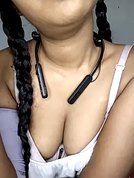 ASHANYA JAYASOORIYA online show from 03/22/26, 04:27