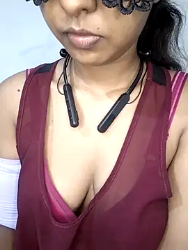 Snapshot of ASHANYA_JAYASOORIYA chatting on 05/14/26, 07:37 ASHANYA JAYASOORIYA online show from 05/14/26, 07:37