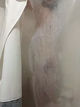 Snapshot of lawlesslovemaker69 chatting on 02/21/26, 07:09 lawlesslovemaker69 online show from 02/21/26, 07:09