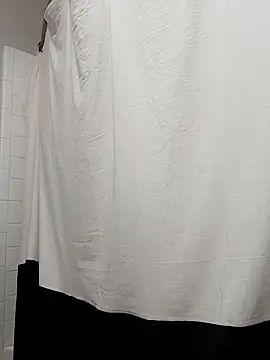 Snapshot of lawlesslovemaker69 chatting on 02/23/26, 07:50 lawlesslovemaker69 online show from 02/23/26, 07:50