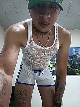 Valentino dominusSex online show from 03/24/26, 11:32