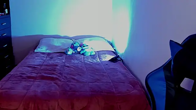 saradiazxxx online show from 04/26/26, 02:37