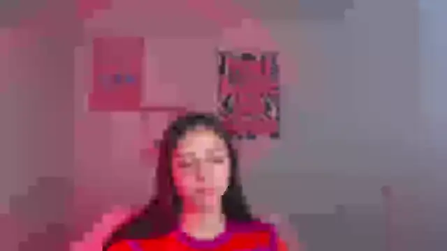 KissMeJulia online show from 04/18/26, 05:44