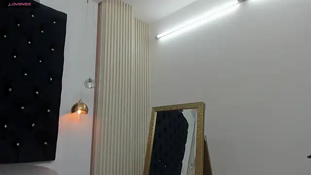 MaddyWright online show from 02/25/26, 07:34