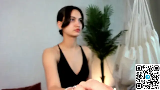 Snapshot of Adele_Lanea chatting on 03/25/26, 09:15 Adele Lanea online show from 03/25/26, 09:15