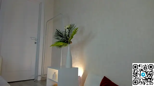 Snapshot of Adele_Lanea chatting on 03/31/26, 08:59 Adele Lanea online show from 03/31/26, 08:59