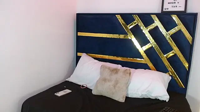 Snapshot of BabyValen69 chatting on 02/18/26, 12:23 BabyValen69 online show from 02/18/26, 12:23