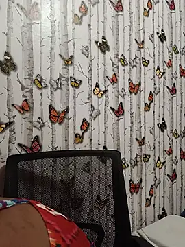 indianstrawberrylips4u online show from 07/09/26, 06:45