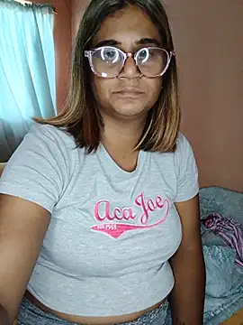 indianstrawberrylips4u online show from 07/10/26, 07:12