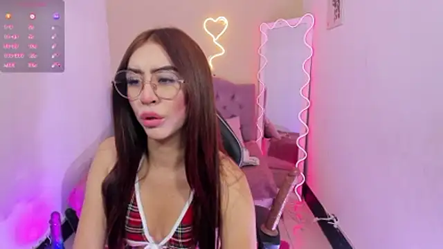 ZAAFIRA TAY online show from 05/20/26, 11:49