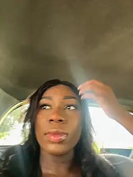 Snapshot of ZarahFerreira chatting on 03/01/26, 08:11 ZarahFerreira online show from 03/01/26, 08:11