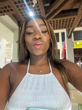 ZarahFerreira online show from 07/15/26, 12:49