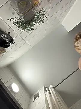 LisaMurr online show from 04/01/26, 03:09