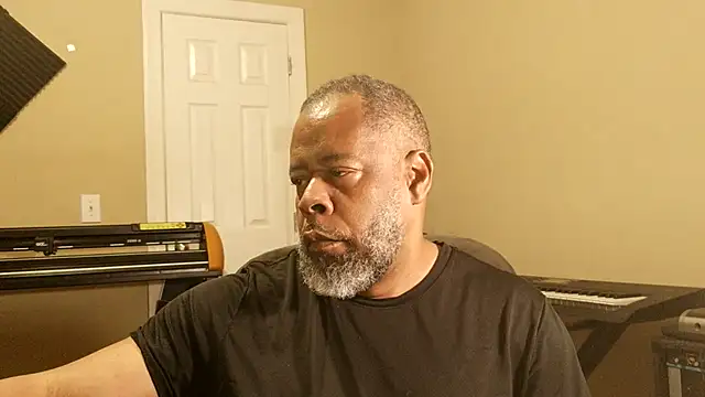 Cleozevo1961 online show from 03/28/26, 10:59